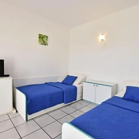 Ferienwohnung Fuer 4 Personen Ca 32 Qm In Porec, Istrien Istrische Riviera